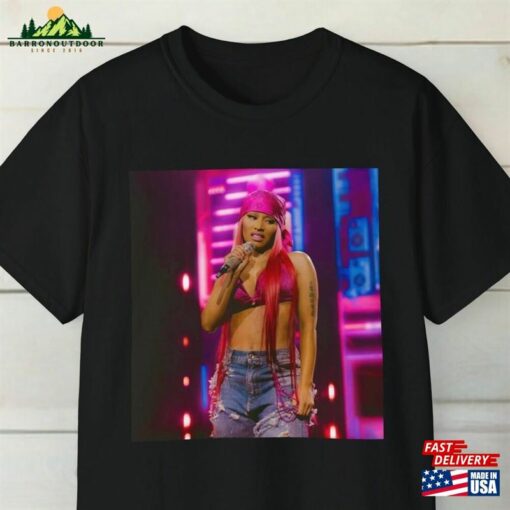 Nicki Minaj Pink Friday 2 Tour On Stage Shirt Sweatshirt Classic