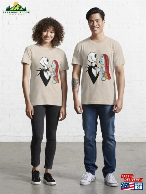 Nightmare Before Horror Christmas Essential T-Shirt Unisex