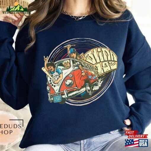Old School Blink 182 World Tour Sweatshirt Rock Band Unisex Shirt Concert T-Shirt Classic